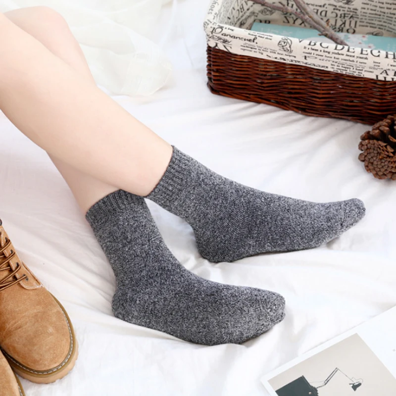 

1Pair Solid Color Socks Casual High Quality Breathable Thermal Thick Cotton Female Winter Ladies Women Home Socks