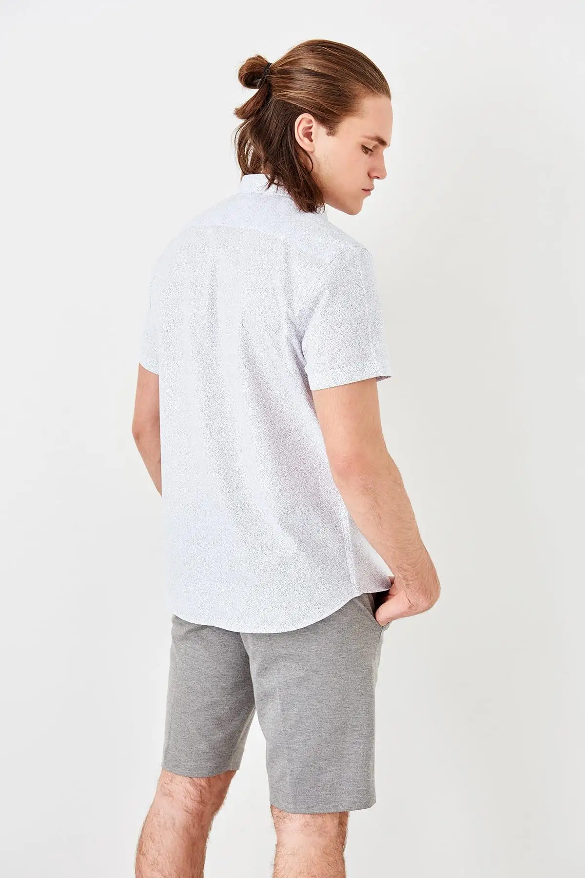 Trendyol Новый Белый для мужчин Slim Fit рубашка TMNSS19FO0015 |