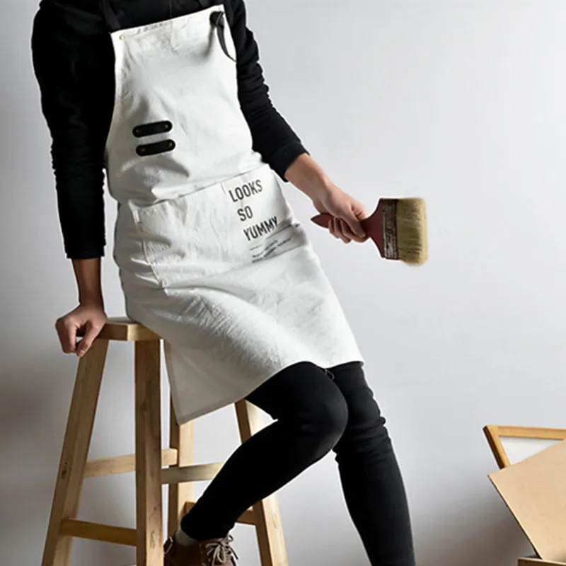 Фартук из хлопка и льна серого розового цвета цветочница художник рабочая одежда