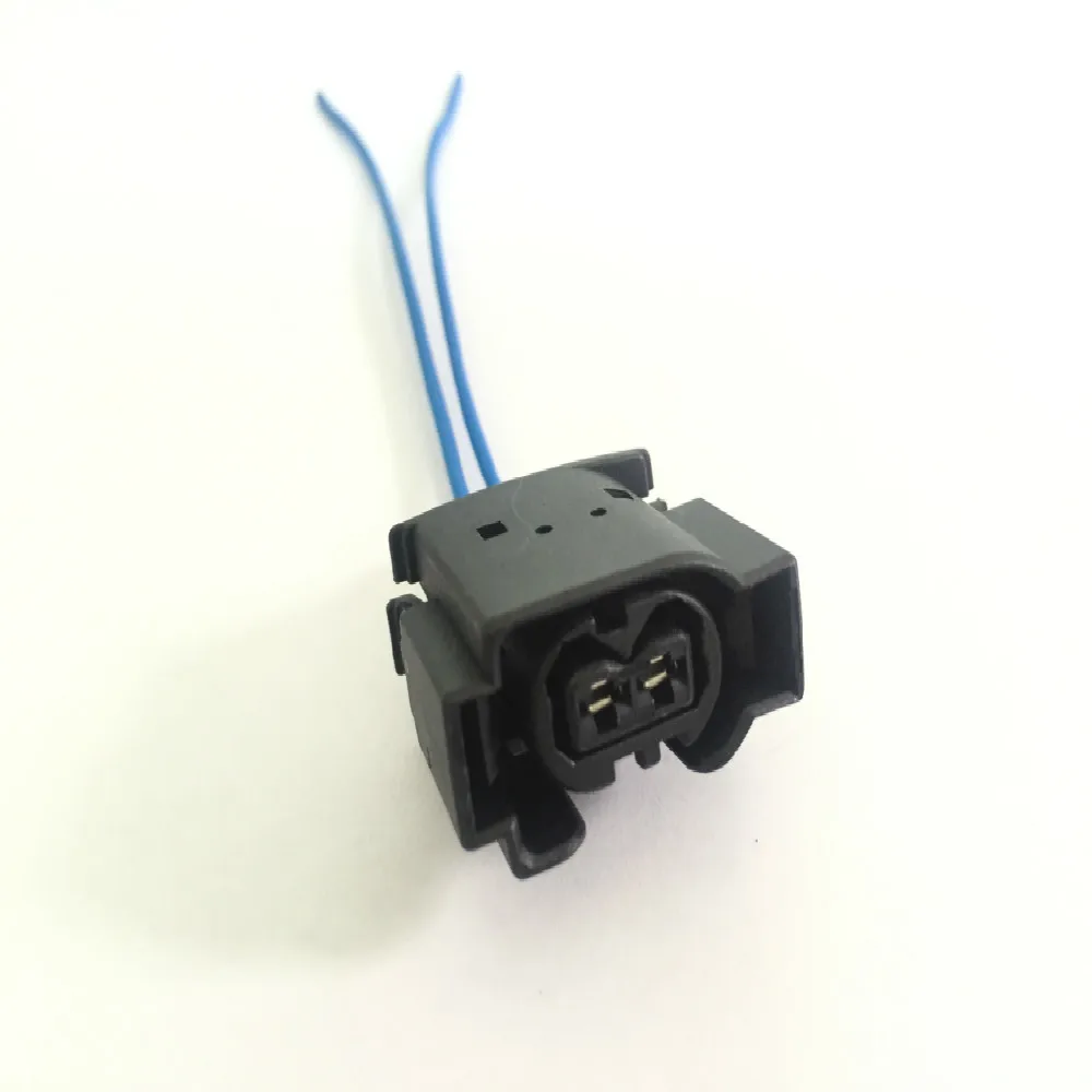 

2Pin Car Fuel Pump Wiring Plug Connector For Mercedes Benz