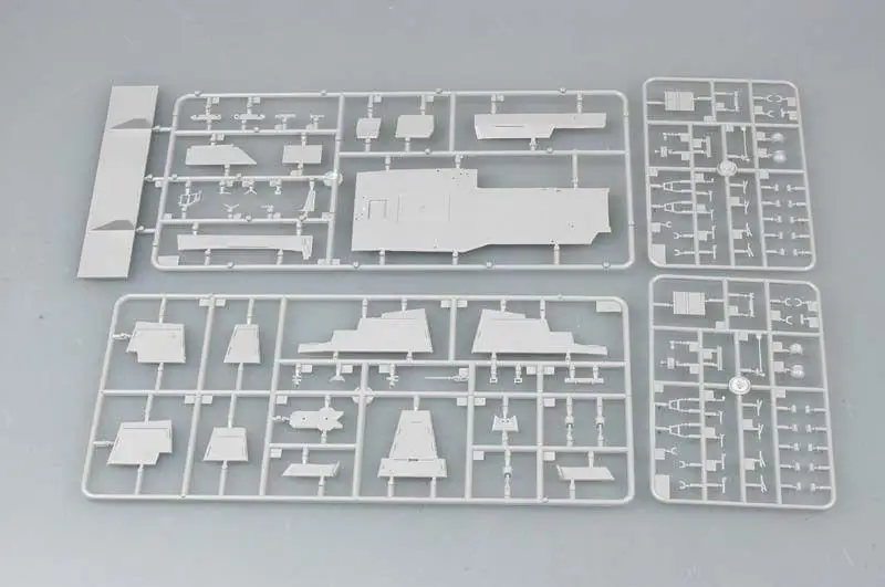Trumpeter 1/350 04527 USS Momsen DDG-92 | Игрушки и хобби