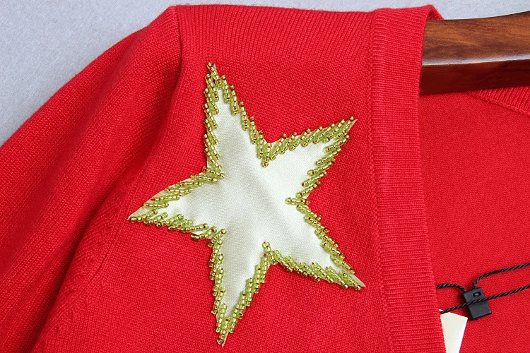 2018 autumn new long-sleeved sweater version of the five-pointed star embroidery beaded cardigan |