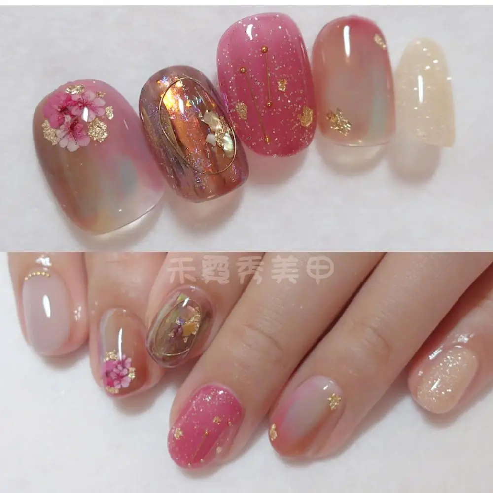 

1 box Gold Silver Irregular Foil Foil Paper Nail Art Sticker 3D Glitter DIY Manicure UV Gel Nail Polish Decoration Tools