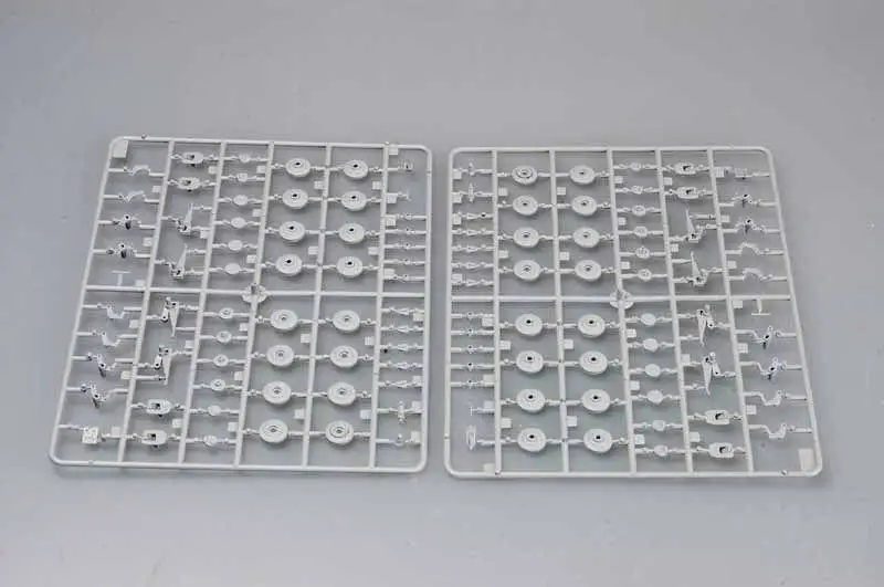 Trumpeter 1/35 00374 Geschutzwagen IVb 10.5cm leFH18/1 | Игрушки и хобби