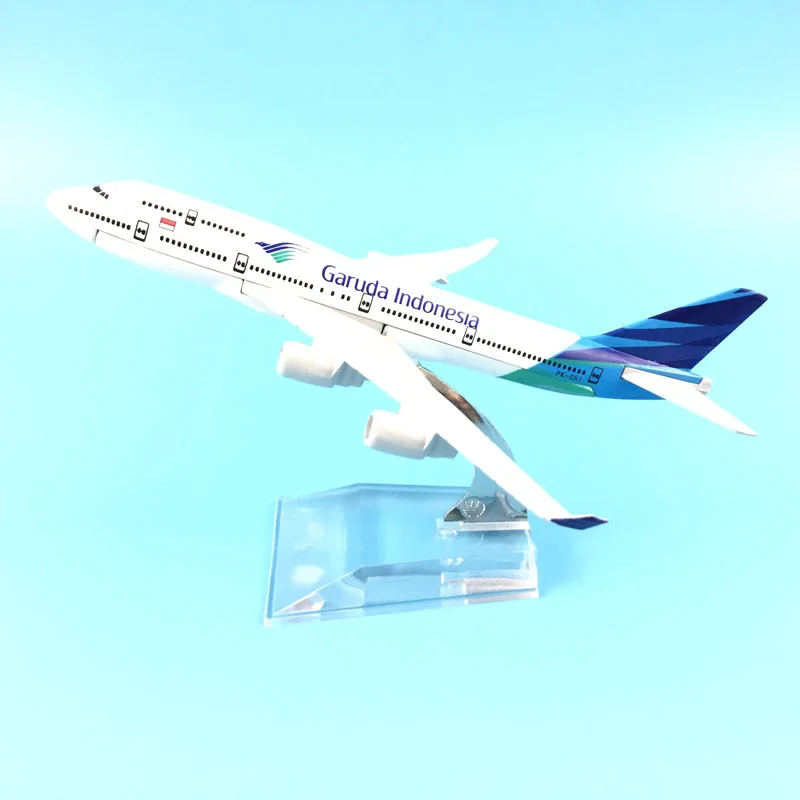 Модель самолета JASON TUTU модель 16 см GARUDA Индонезия Боинг 747 1:400 Литые металлические