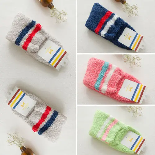 Плюс толстые милые женские носки полосатые коралловые бархатные короткие