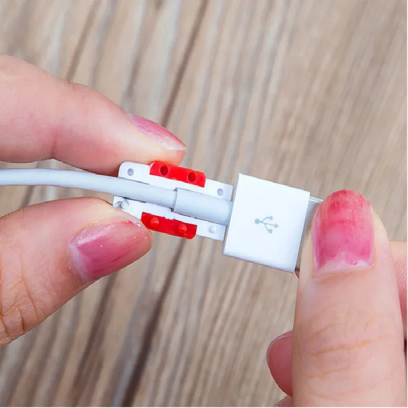 Кабель протектор линии передачи данных силиконовый Winder защитный USB для iphone яркие