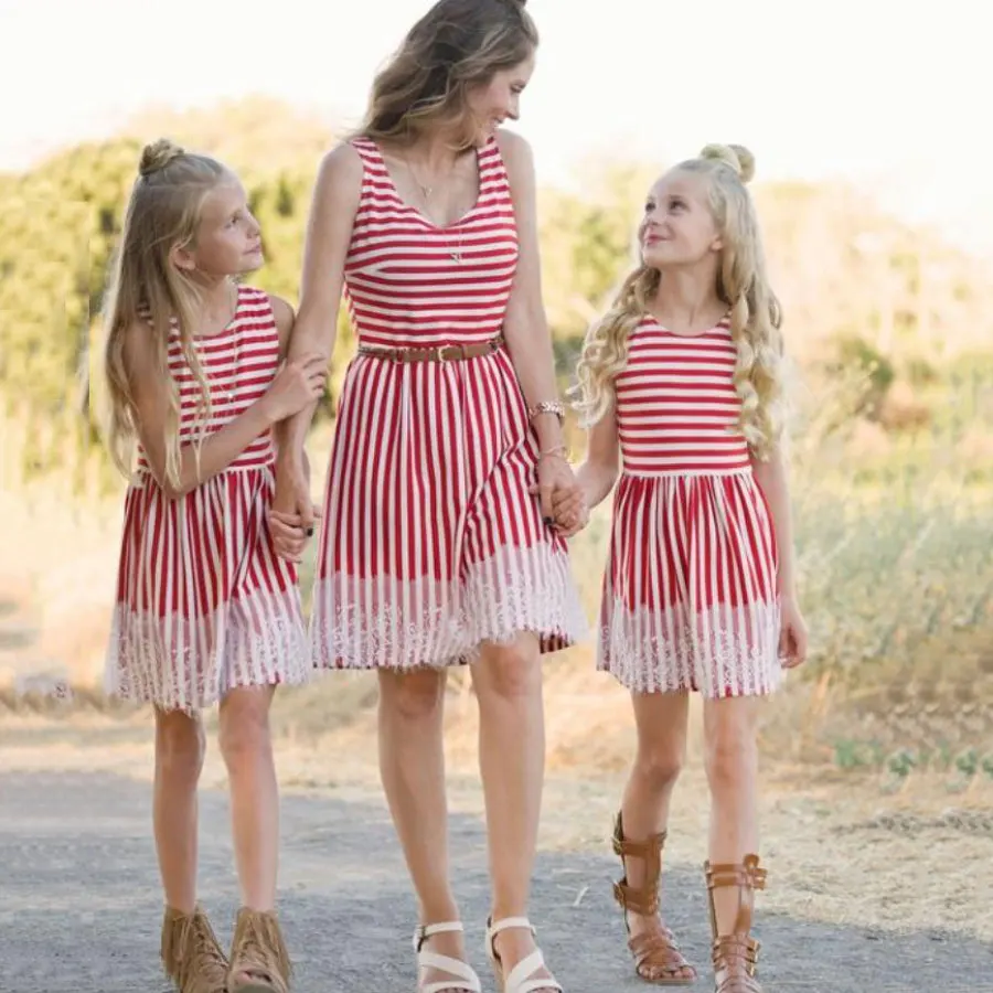 New Christmas Mother Daughter Striped Dresses Clothes  Mommy and Me Family Matching Mom Daughter Dress Kids Sister Child Outfits