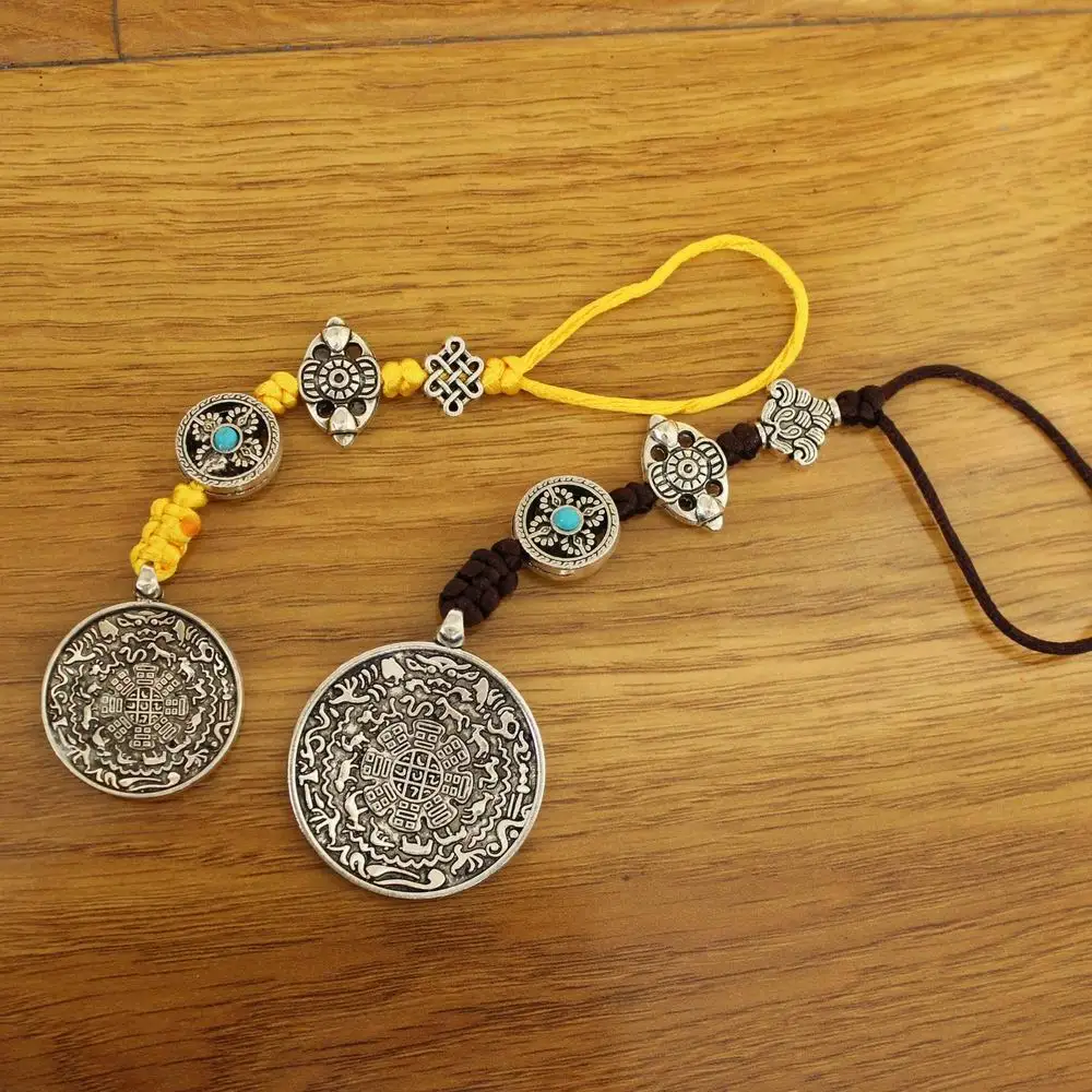 

PN027 Tibetan Silver Men Amulet Key Chain Jiugong Bagua Charms Pendant Handmade Lucky Knot Amulet Pendant