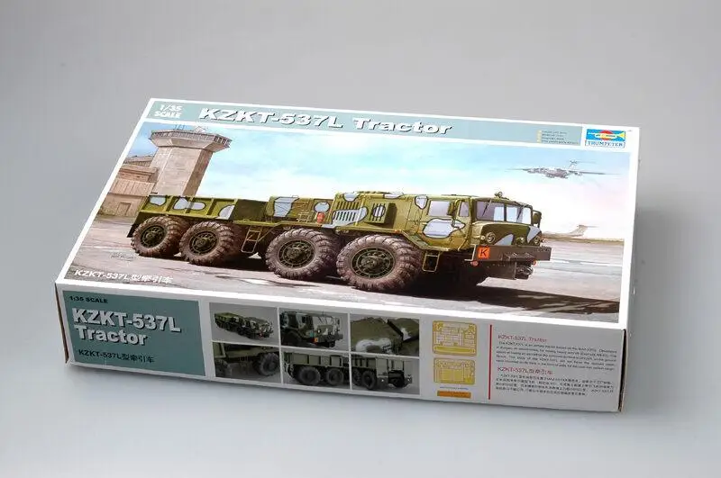 Трактор Trumpeter 1/35 01005 KZKT 537L|Наборы для сборки моделей| |
