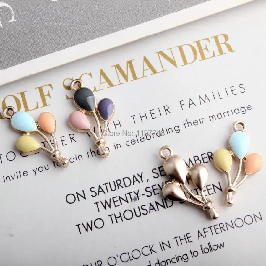 Серьги подвески с разноцветными воздушными шарами позолоченные масляные