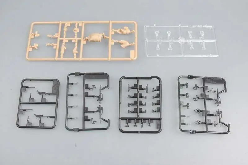 Фото Трубач 1/35 00421, Современная немецкая война солдат МССБ №3