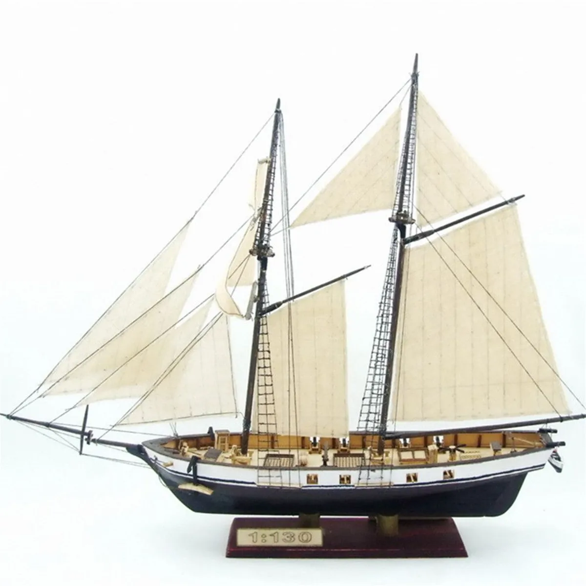 Modelo de velero a escala 1:130, kit de ensamblaje de barco artesanal, figuritas en miniatura hechas a mano, barcos de vela de madera, artesanías de madera, decoración del hogar