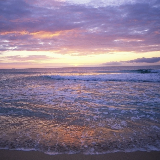 Гавайи Kauai Polihale Закат над пляжем розовый и оранжевый облака волны A32D плакат