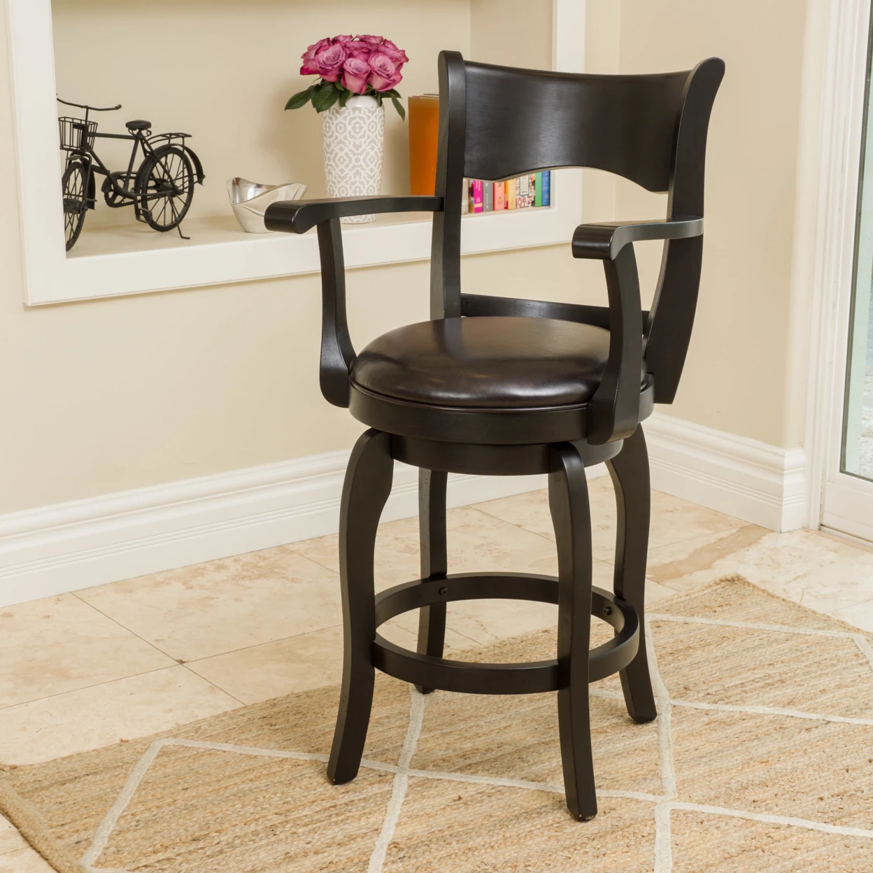 Cody 25 дюйма вооруженных эспрессо кожа поворотный счетчик табурет |