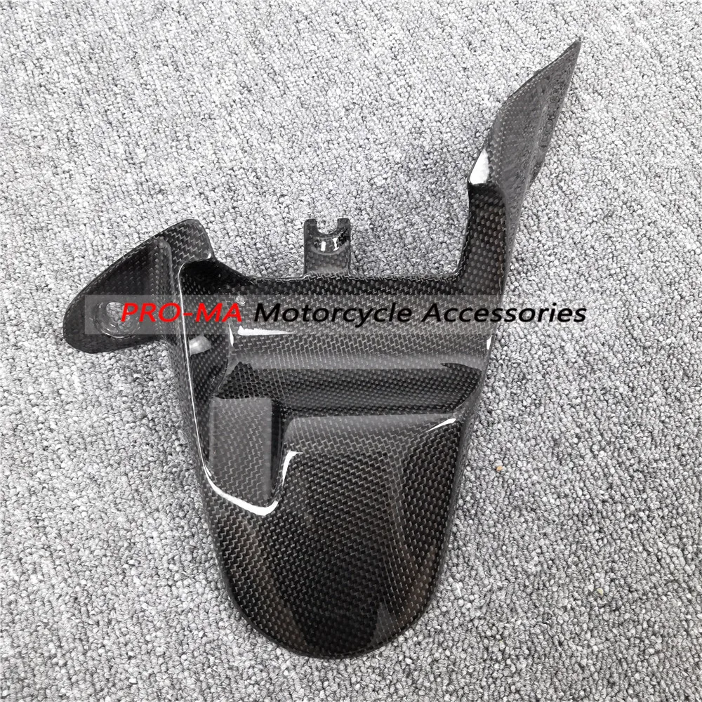 

Motorcycle Rear Hugger in Carbon Fiber For Ducati SuperSport 2017+ Plain glossy weave