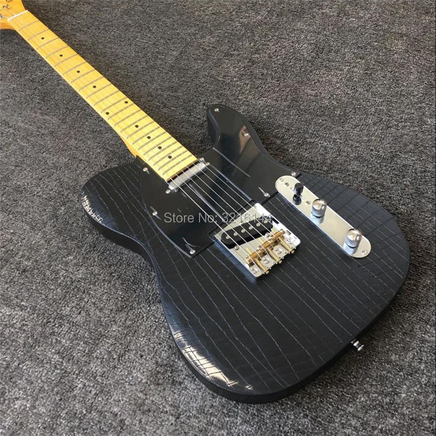 

In Stock , grind arenaceous black matte do old electric guitars, antique relic guitars, real photos, free shipping