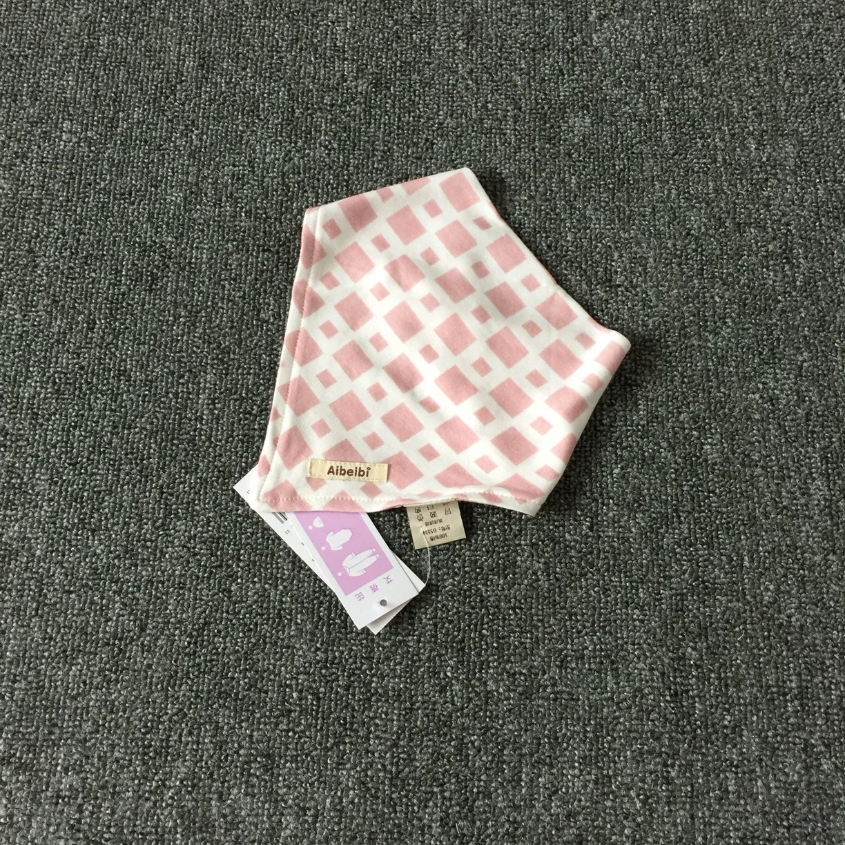 Clearance! New Baby Bibs Girls and Boys Bib Pink Cotton Grid Triangle Saliva Towel Infant Newborn Accessory | Детская одежда и