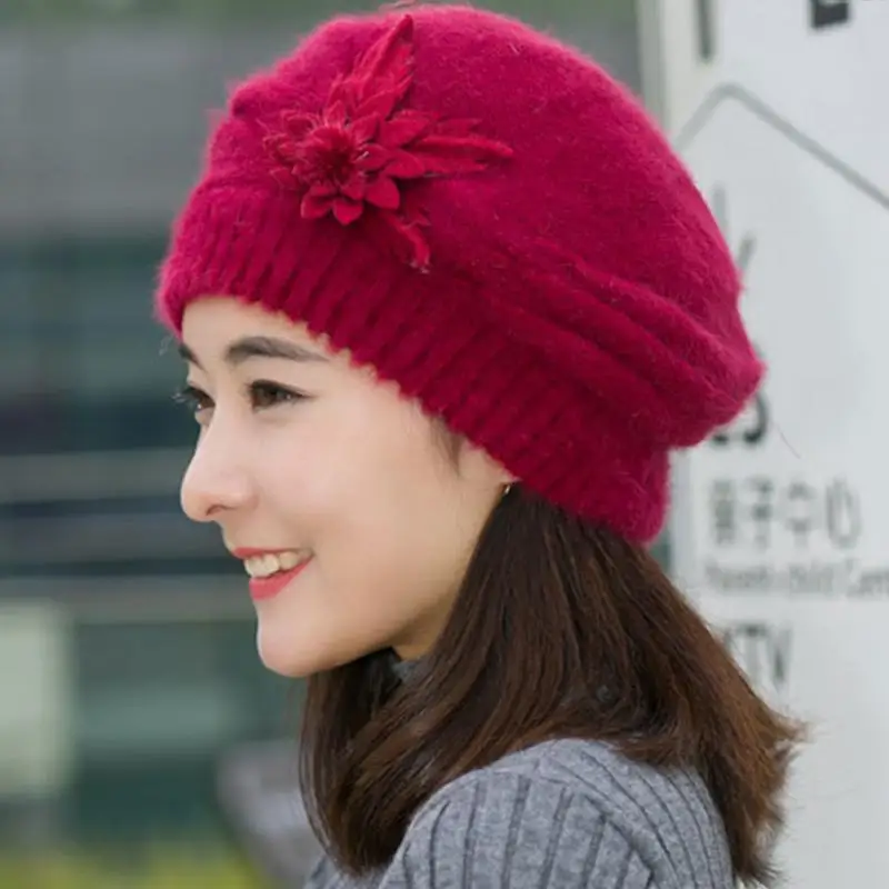 Осенне зимняя однотонная замечательная модная женская вязаная крючком шапочка с