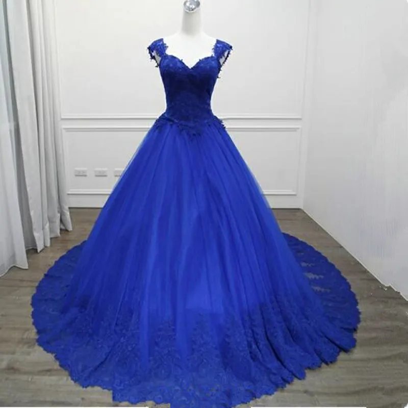 

New Design Lace Applique Long Prom Dresses Sexy Backless Formal Evening Party dress Ball Gown