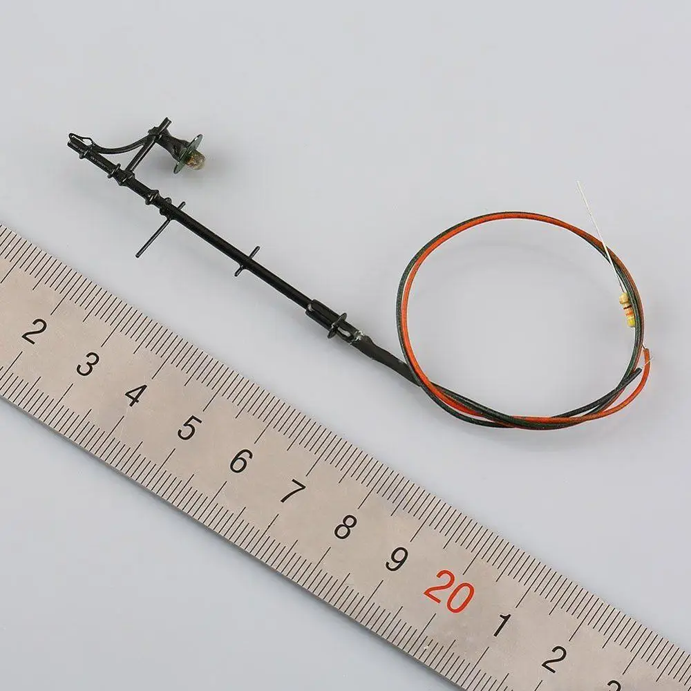 

10pcs 5.5cm 1:76~1:100 HO Scale Model Street Lamp Lights 12V Railway Lamppost Model Lights