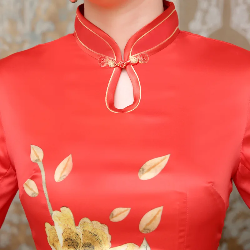 SHENG COCO размера плюс Китай красный низ золотой цветок атласный Чонсам с длинными