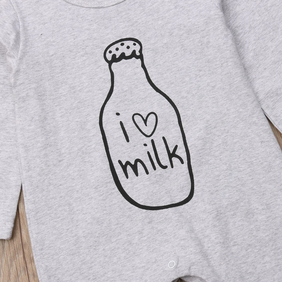 Новое поступление хлопковый комбинезон с надписью I Love Milk для новорожденных