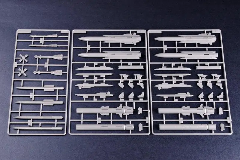 Trumpeter 1/32 02238 Российская версия яркая драка | Игрушки и хобби