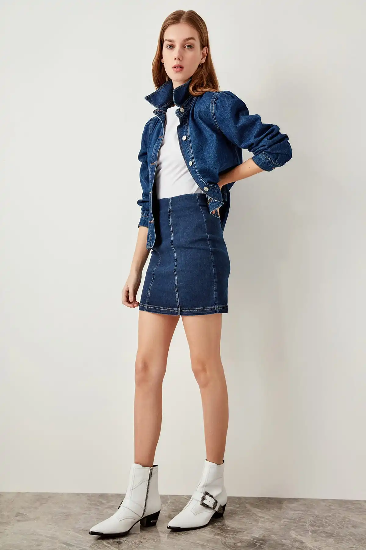 Trendyol синяя джинсовая юбка с вышивкой спереди TCLSS19LH0005|Женские юбки| |