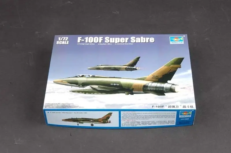 

Trumpeter 01650 1/72 Plane US F-100F Super Sabre Fighter Bomber Model Aircraft TH07094-SMT2
