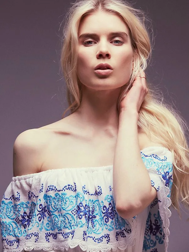 

2021 embroidered Floral Lace dress off shoulder Strapless long dress elegant romantic maxi vacation dress slash neck sexy dress