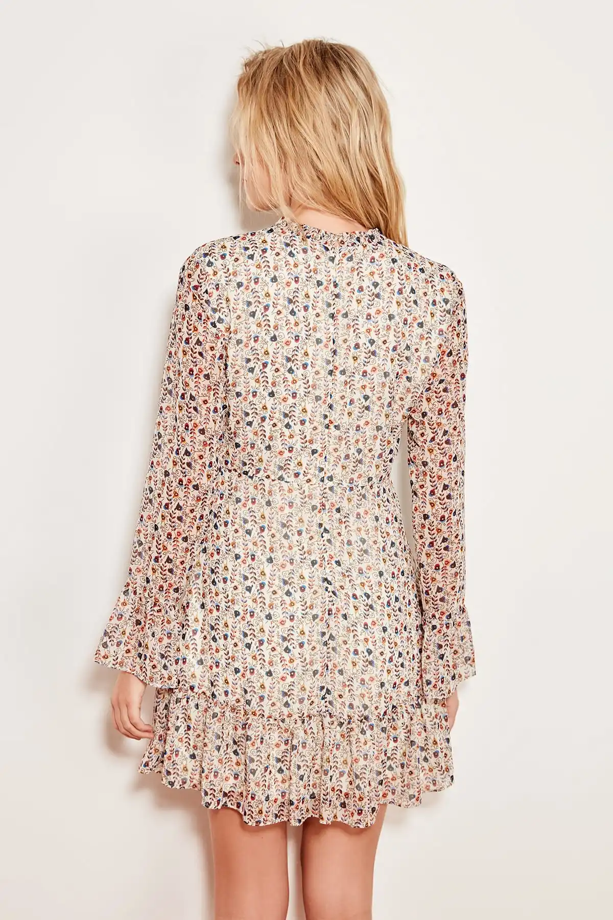 Trendyol разноцветное платье с цветочным рисунком маховик TCLSS19LJ0063|Женские платья| |