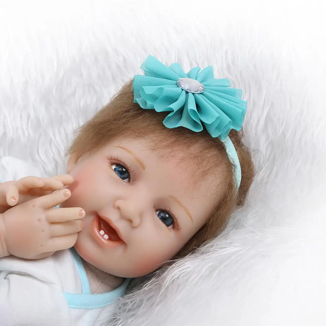 Детские мягкие силиконовые реалистичные с одеждой Reborn Baby от 2 до 4 лет куклы