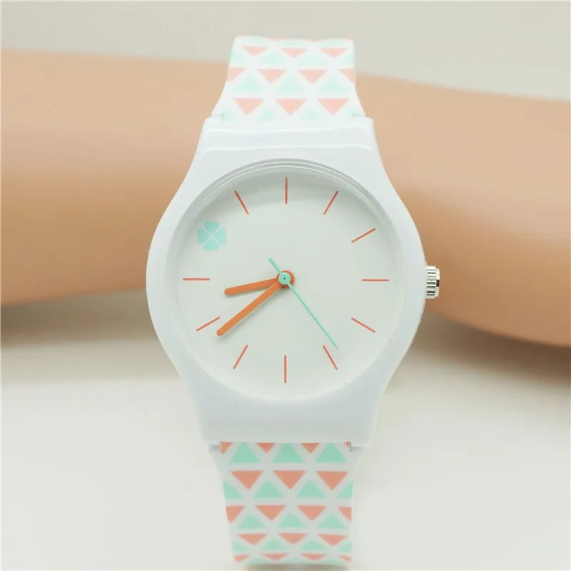 New Arrival Fashion Silicone Strap High Quality Classic Watch Novelty Student Four Leaf Clover Relogio kol Saati