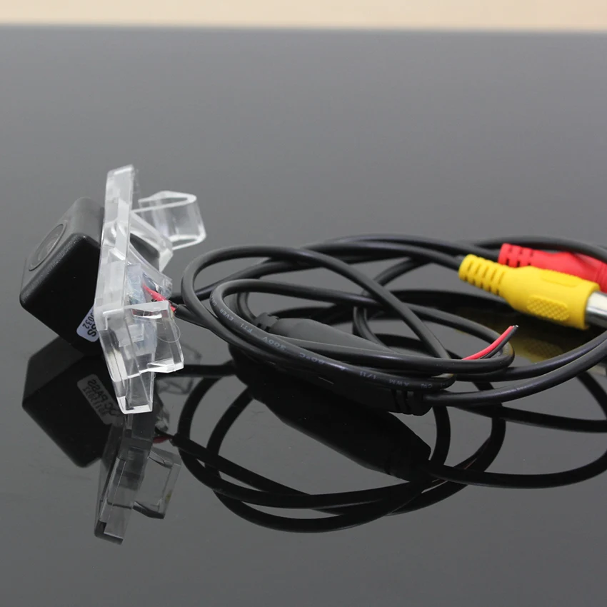 Камера заднего вида для автомобиля Citroen C3 5D Pluriel 2010 2012 2013 2014 2015 Liislee с HD-CCD-матрицей, ночным видением и высоким качеством.