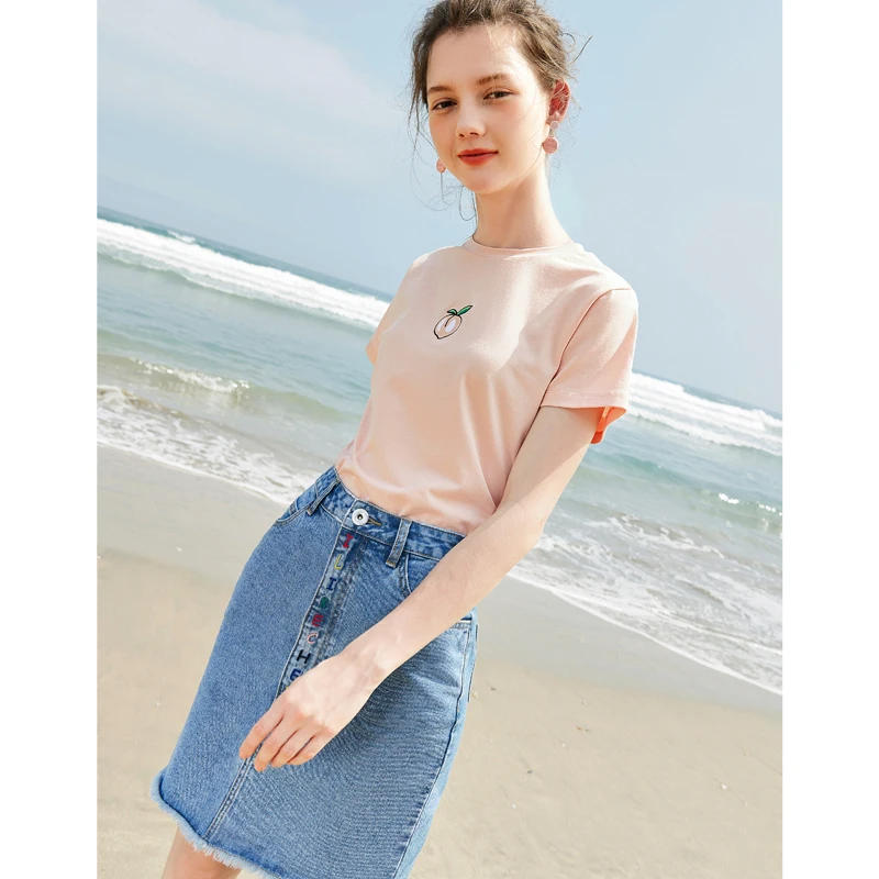 2018 Summer New Short Sleeved T-Shirt Female Ins Hot Top Fruit Embroidery Simple Wild Small Fresh Sweet Japanese Style ZTT16 | Женская