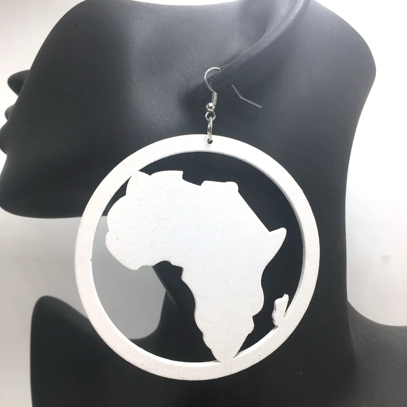 Бесплатная доставка! Белые деревянные серьги с изображением Африканской карты |
