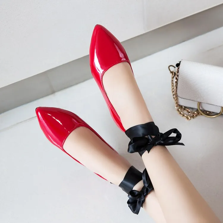 Туфли лодочки женские на высоком каблуке заостренный носок завязываемые