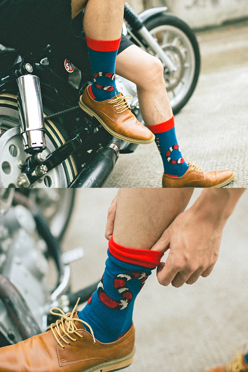 

men spring autumn winter cotton fire snake crew socks male novelty Embroidery animal fun sock hip pop calcetines algodon hombre