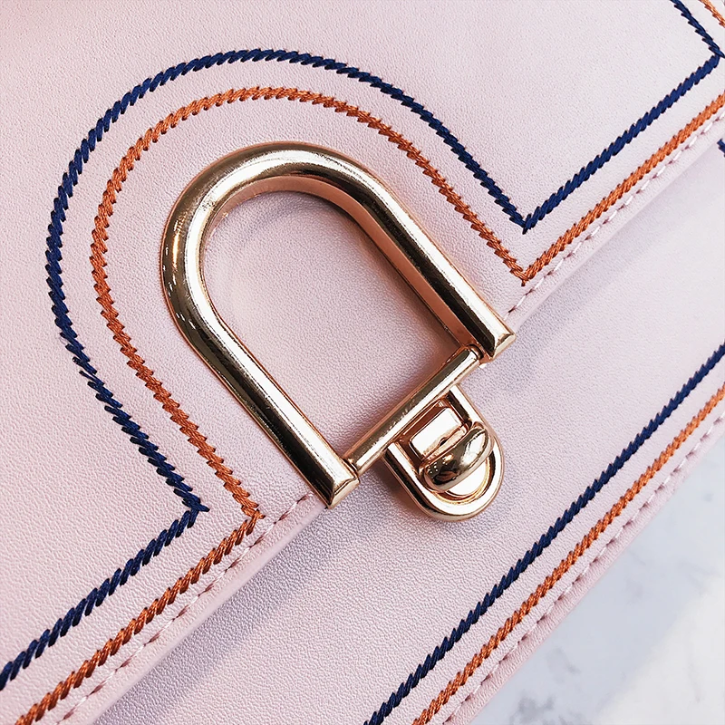 

Trendy Small Flap Messenger Bags for Women Stylish PU Leather Chain Bags Summer Girls Crossbody Shoulder Bags Pink Satchel