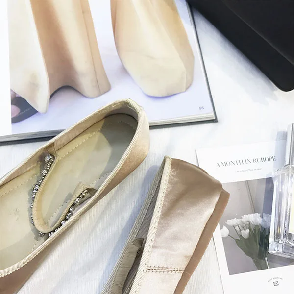 MONMOIRA Crystal Women Ballet Shoes Bowtie Rhinestone Elegant Party Shoes Slip on Flat Valentine Shoes Women SWA0064