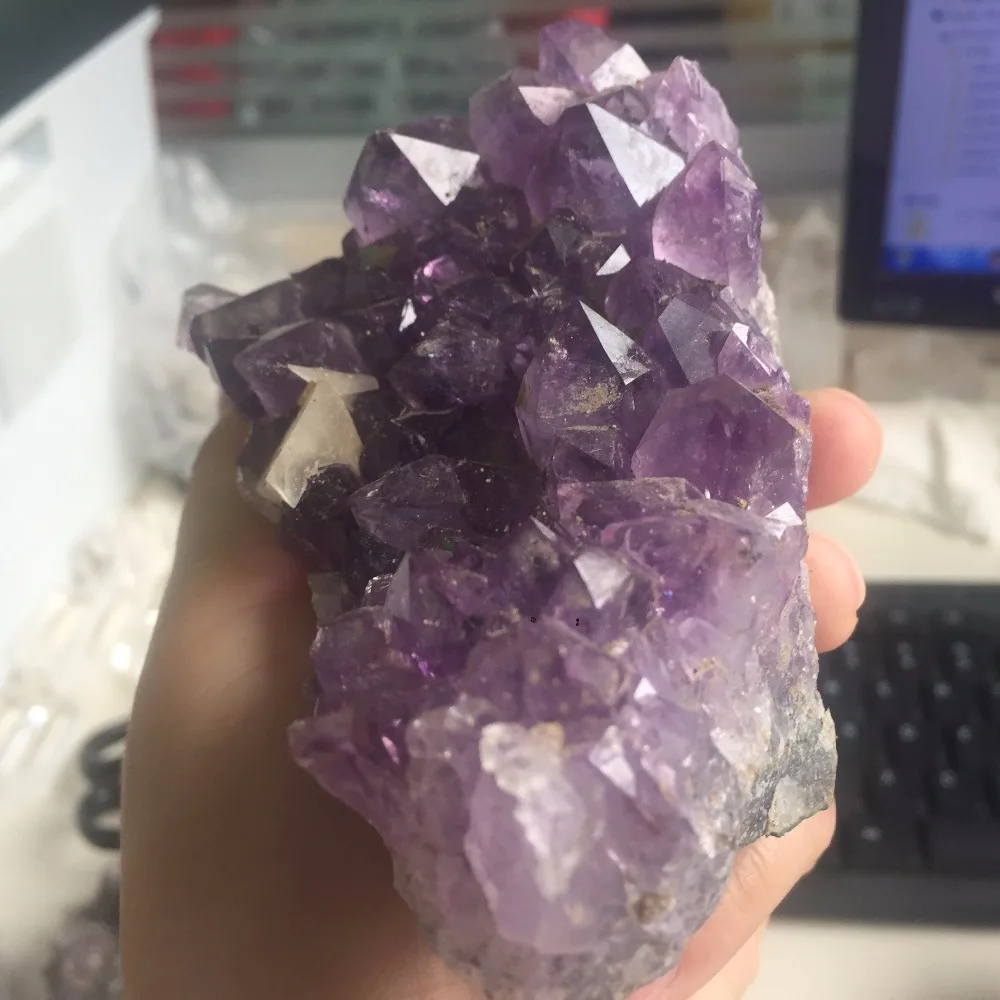 442 г натуральный Purply аметистовый геодезический образец кристаллы продукты оптом