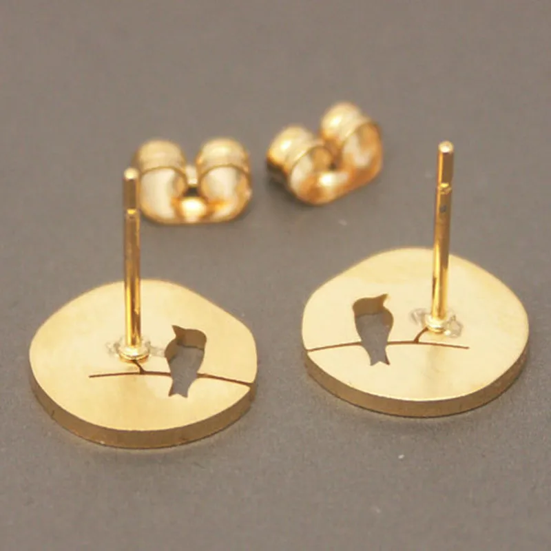 European round birds stud earrings for women made by alloy hollow Round Blanch Birds wholesale | Украшения и аксессуары