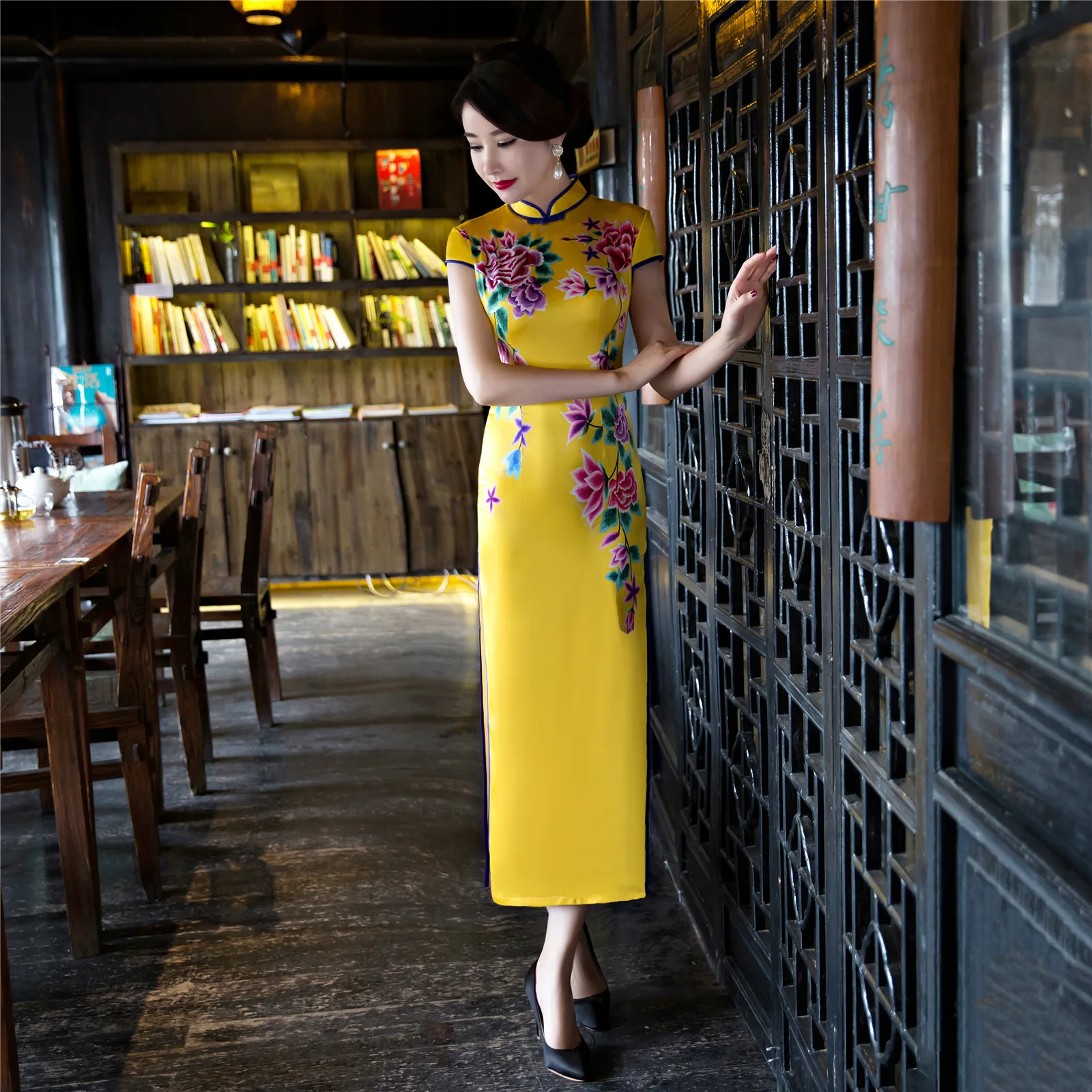 Платье-Ципао женское шелковое с длинным рукавом и вышивкой батальных размеров xxxl