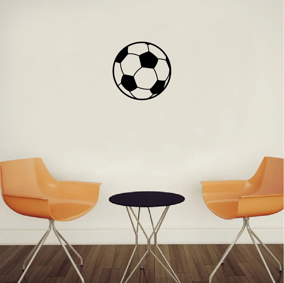 Виниловая наклейка на стену с изображением футбольного мяча для детской комнаты