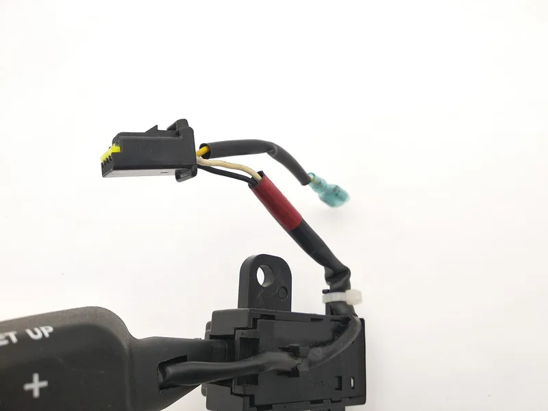 Для HYUNDAI ELANTRA XD CERATO SPORTAGE TUCSON переключатель ASSY-S/WHEEL REMOCON LH