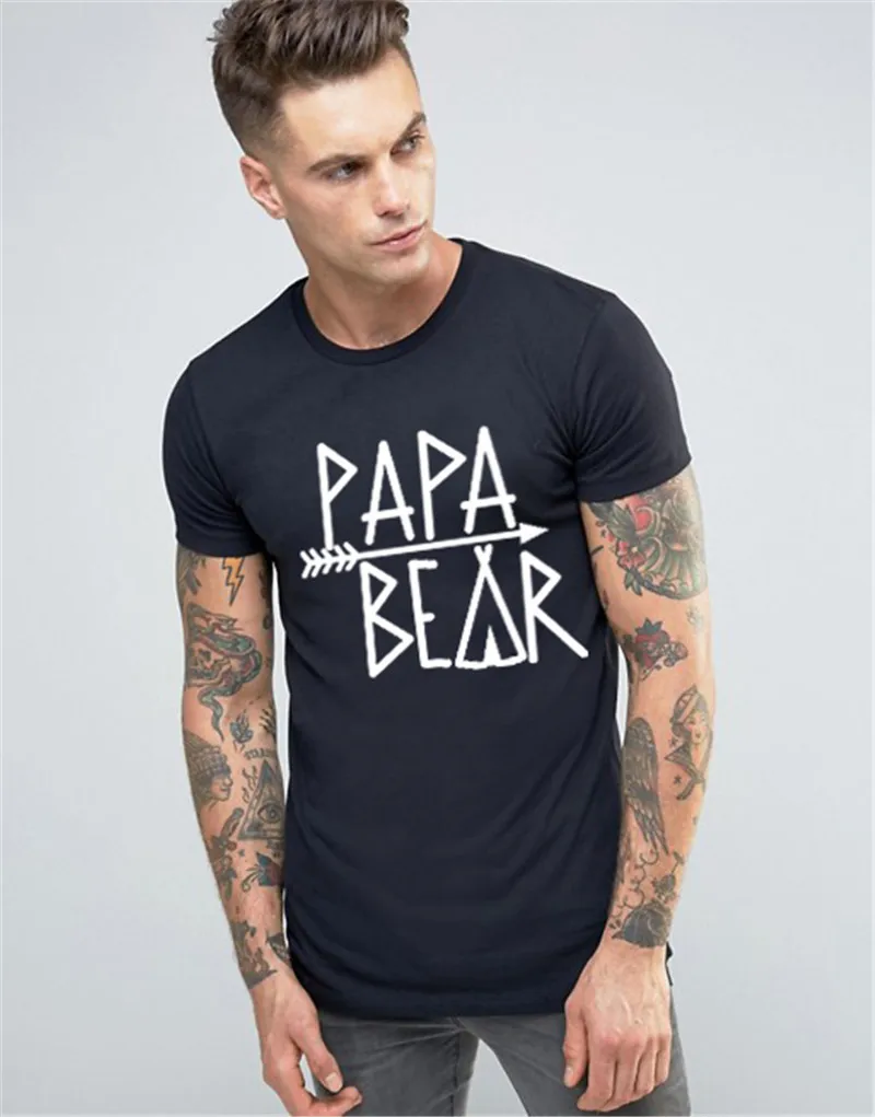 Black PAPA BEAR Милый Семейный комплект для мамы, папы и ребенка; одежда для родителей и детей; летняя футболка для мамы, папы и ребенка; топы с принтом медведя; одежда для пар - Цвет: Black PAPA BEAR