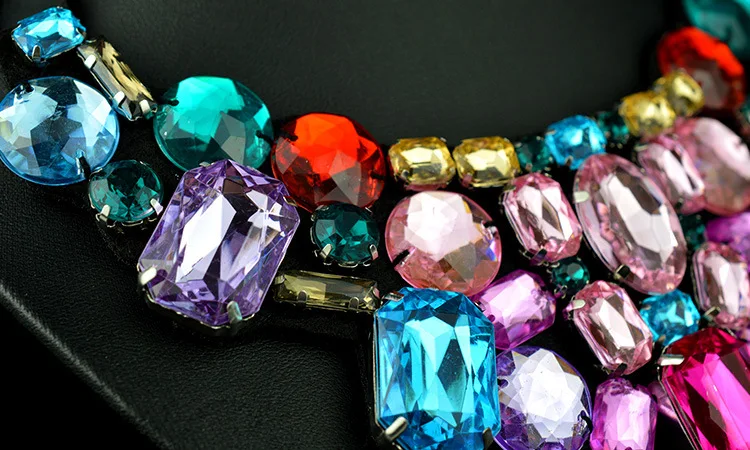 Женское винтажное ожерелье многоцветное колье с кристаллами | Украшения и