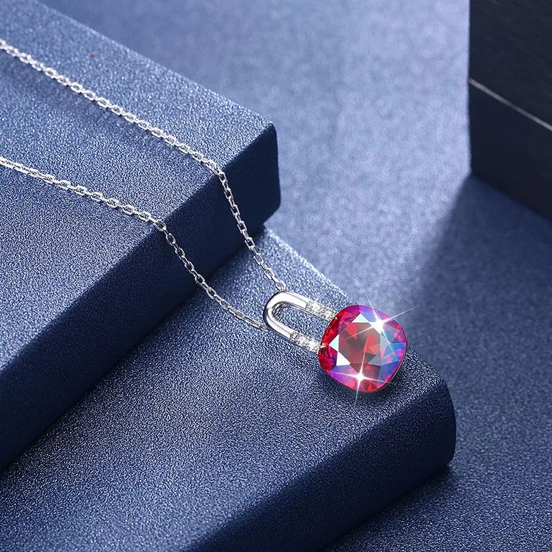 Женский кулон с кристаллами Swarovski LEKANI большие стразы в форме замка серебро 925
