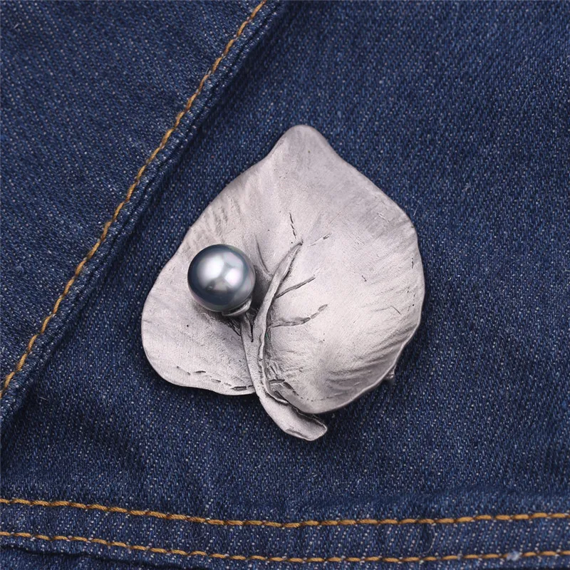 Женская Винтажная брошь с листьями и жемчугом Геометрическая нестандартная